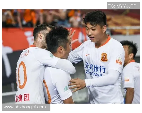 成都排球队以52分领跑钻石联赛积分榜展现强劲实力