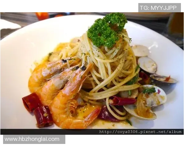 足球明星亲自掌勺的餐厅揭秘美食与足球的完美结合